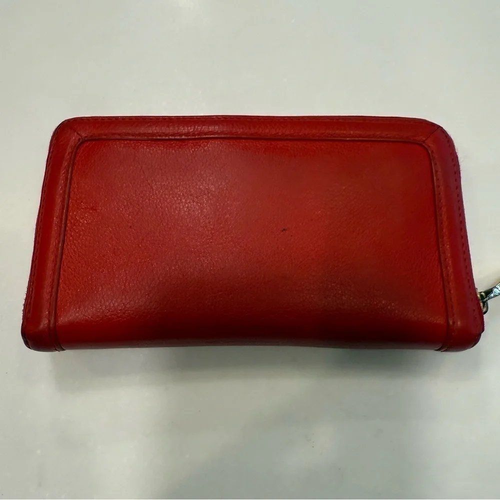 Tory Burch Women’s Amanda Zip Around Long Wallet Red Leather Gold Logo